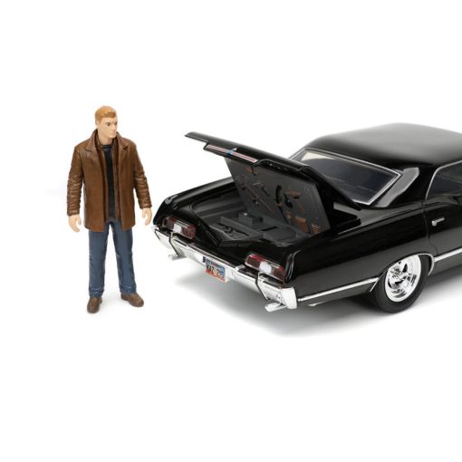 jada-supernatural-1-24-diecase-1967-chevrolet-impala-sport-sedan