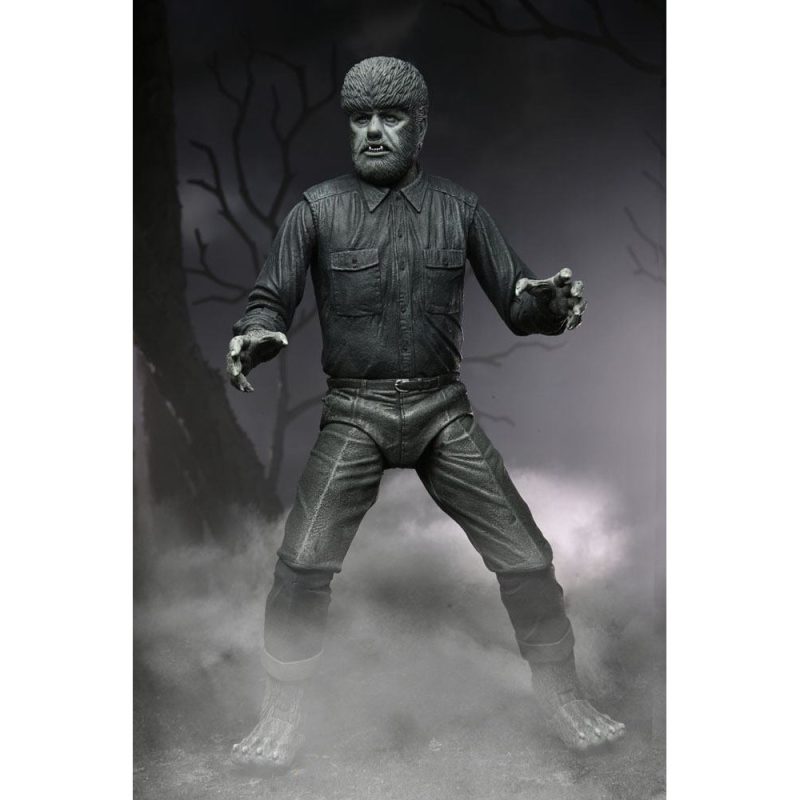 neca-universal-monsters-ultimate-the-wolf-man-action-black-white-figure