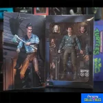 neca-evil-dead-2-ultimate-ash-action-figure