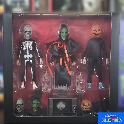 neca-halloween-3-season-of-the-witch-trick-or-treaters-retro-cloth-action-figure-3-pack