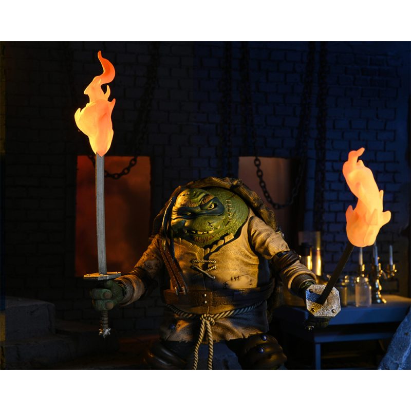 neca-universal-monsters-x-tmnt-ultimate-leonardo-as-the-hunchback-action-figure