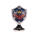 first-4-figures-the-legend-of-zelda-breath-of-the-wild-hylian-shield-pvc-statue