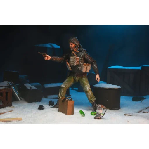 neca-the-thing-ultimate-macready-7-inch-action-figure-LAST-STAND