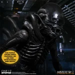 alien-mezco-toyz-one12-collective-action-figure