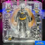 batman-1989-michael-keaton-batman-mezco-toyz-one12-collective-action-figure