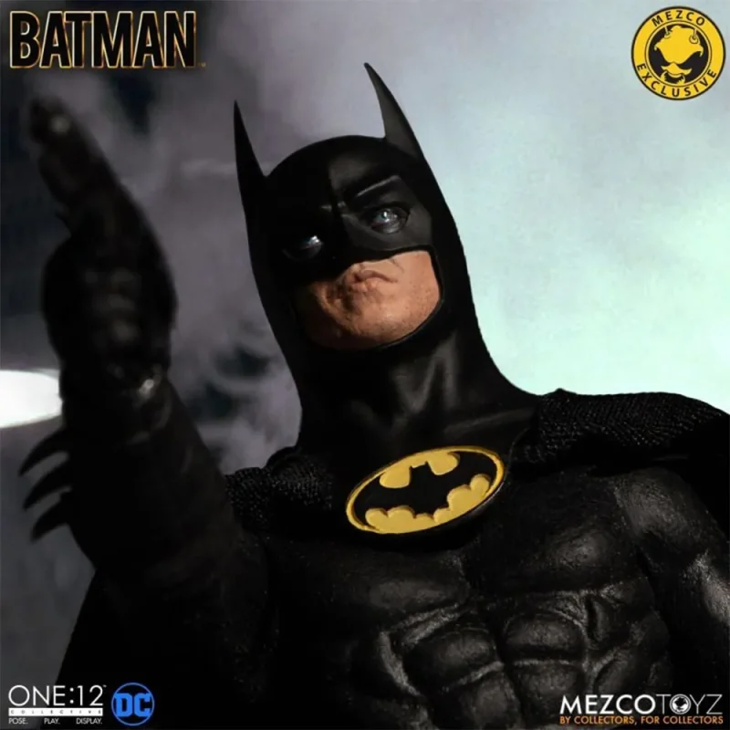 batman-1989-michael-keaton-batman-mezco-toyz-one12-collective-action-figure