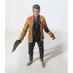 star-wars-the-force-awakens-black-series-01-finn-jakku-6-inch-action-figure