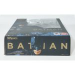 bandai-the-dark-knight-s-h-figuarts-batman-christian-bale-6-inch-action-figure