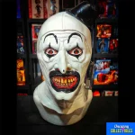 trick-or-treat-studios-terrifier-mask-art-the-clown-mask