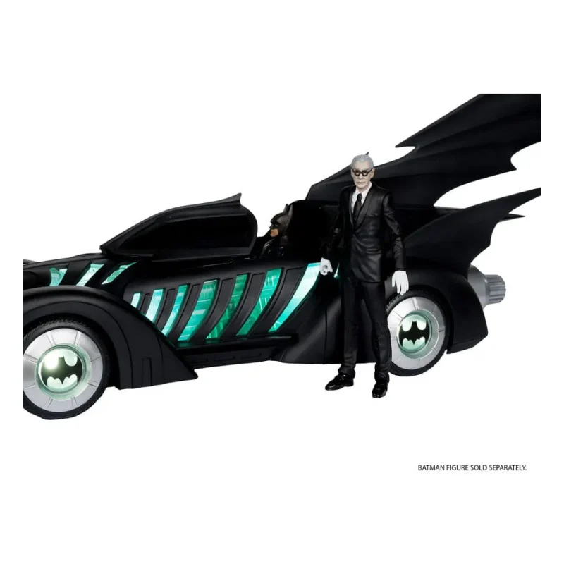 batman-forever-dc-multiverse-alfred-pennyworth-batmobile-gold-label-mcfarlane-toys-action-figure