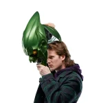 spider-man-no-way-home-marvel-legends-green-goblin-premium-roleplay-helmet-prop-replica