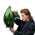 spider-man-no-way-home-marvel-legends-green-goblin-premium-roleplay-helmet-prop-replica