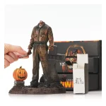 rob-zombies-halloween-michael-myers-countdown-character-advent-calendar