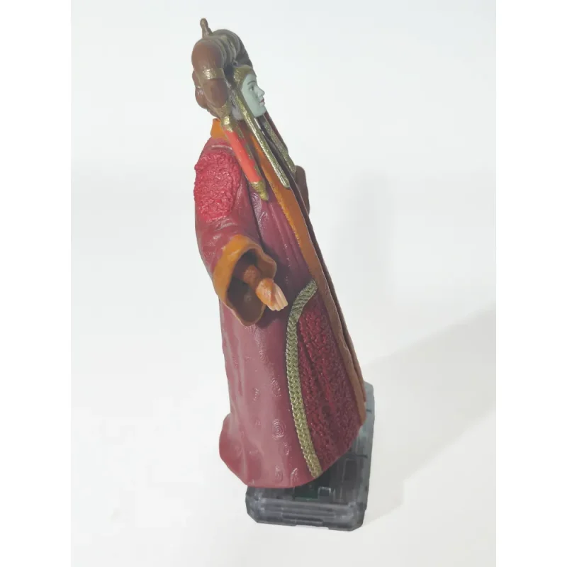 https://uncannycollectibles.com/wp-content/uploads/2024/09/star-wars-episode-1-queen-amidala-coruscant-.webp