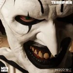 Terrifier Art the Clown MDS Mega Scale Mezco Toyz 15-Inch Plush Figure With Sound