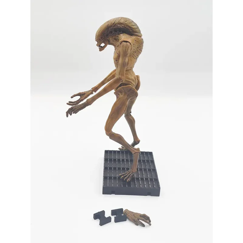 Alien Resurrection Newborn Alien 1:18 Scale Hiya Toys 4-Inch Action Figure