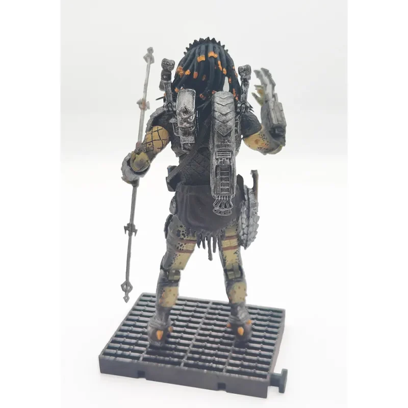 Alien vs Predator Requiem Unmasked Wolf Predator 1:18 Scale Hiya Toys 4-Inch Action Figure